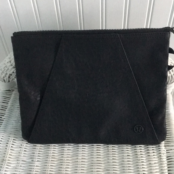 lululemon athletica Handbags - Lululemon bag
